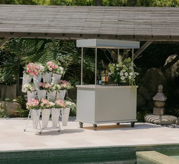 Garden header cart